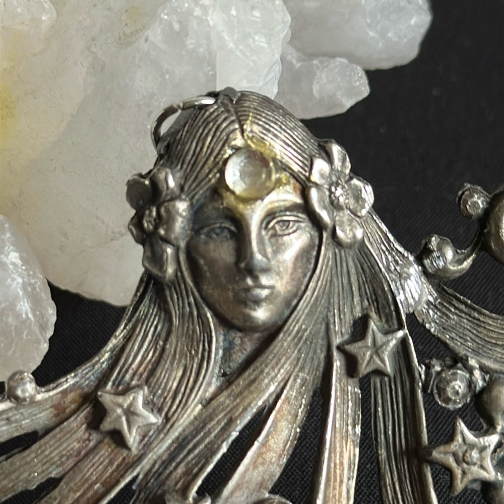 JJ Jonette vintage GUC pewter Celestial lady pendant. Art nouveau style - Picture 2 of 4